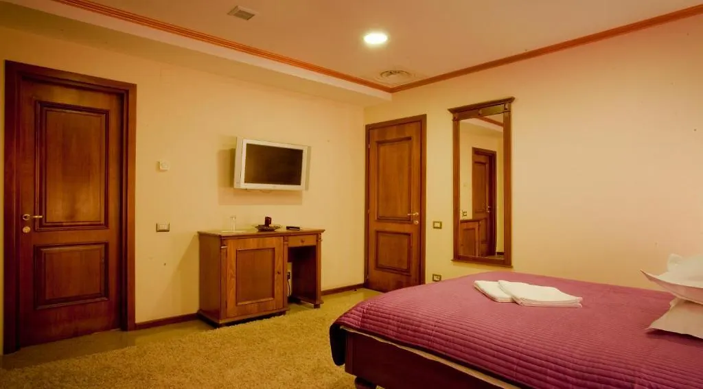 Hotel Dbh Bukurešť