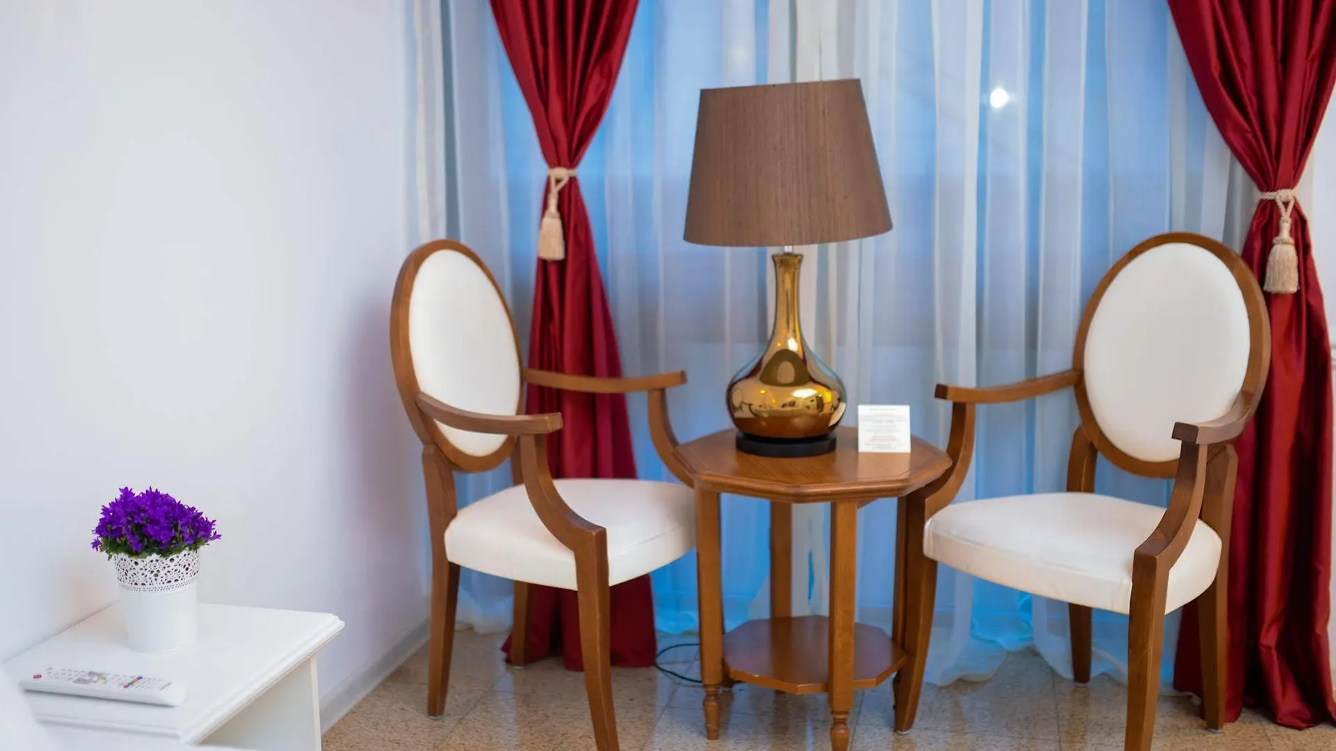 Hotel Dbh Bukurešť