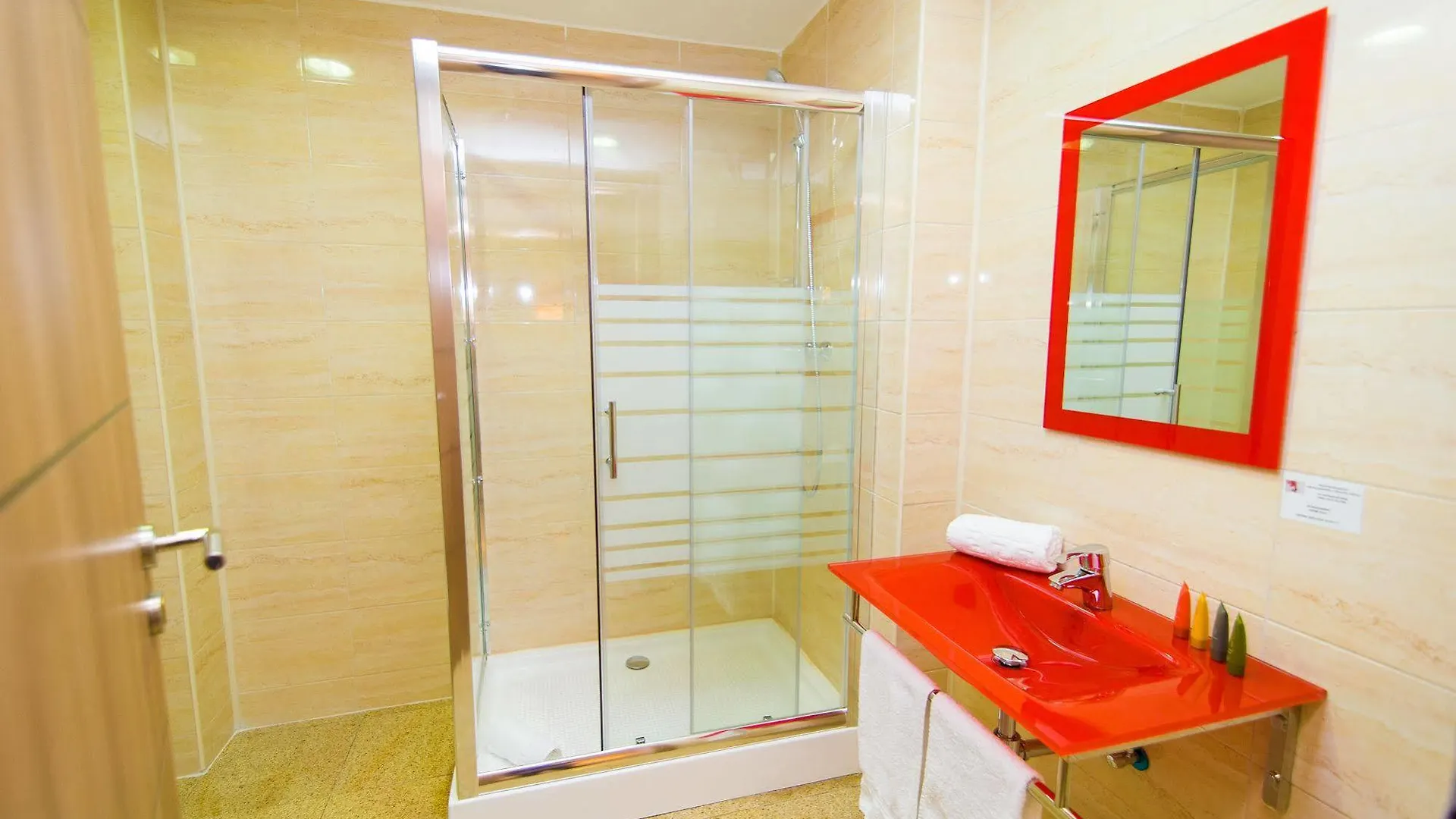 Hotel Dbh Bukurešť